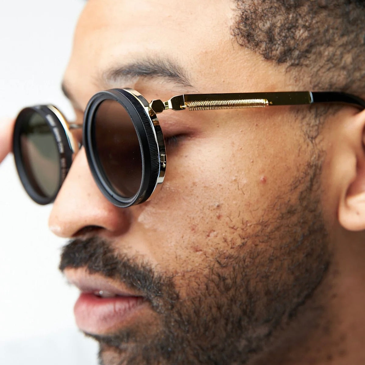 Luminova™ – Adjustable Tint Polarised Glasses for Any Light Condition